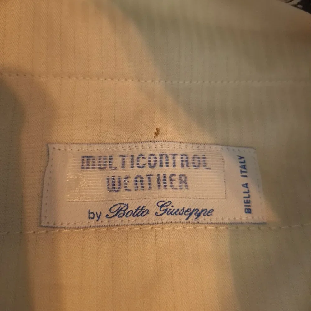 Antas Size 38 Malibu Beige Shorts by Botto Giuseppe‎ 96% Wool 4% Spandex